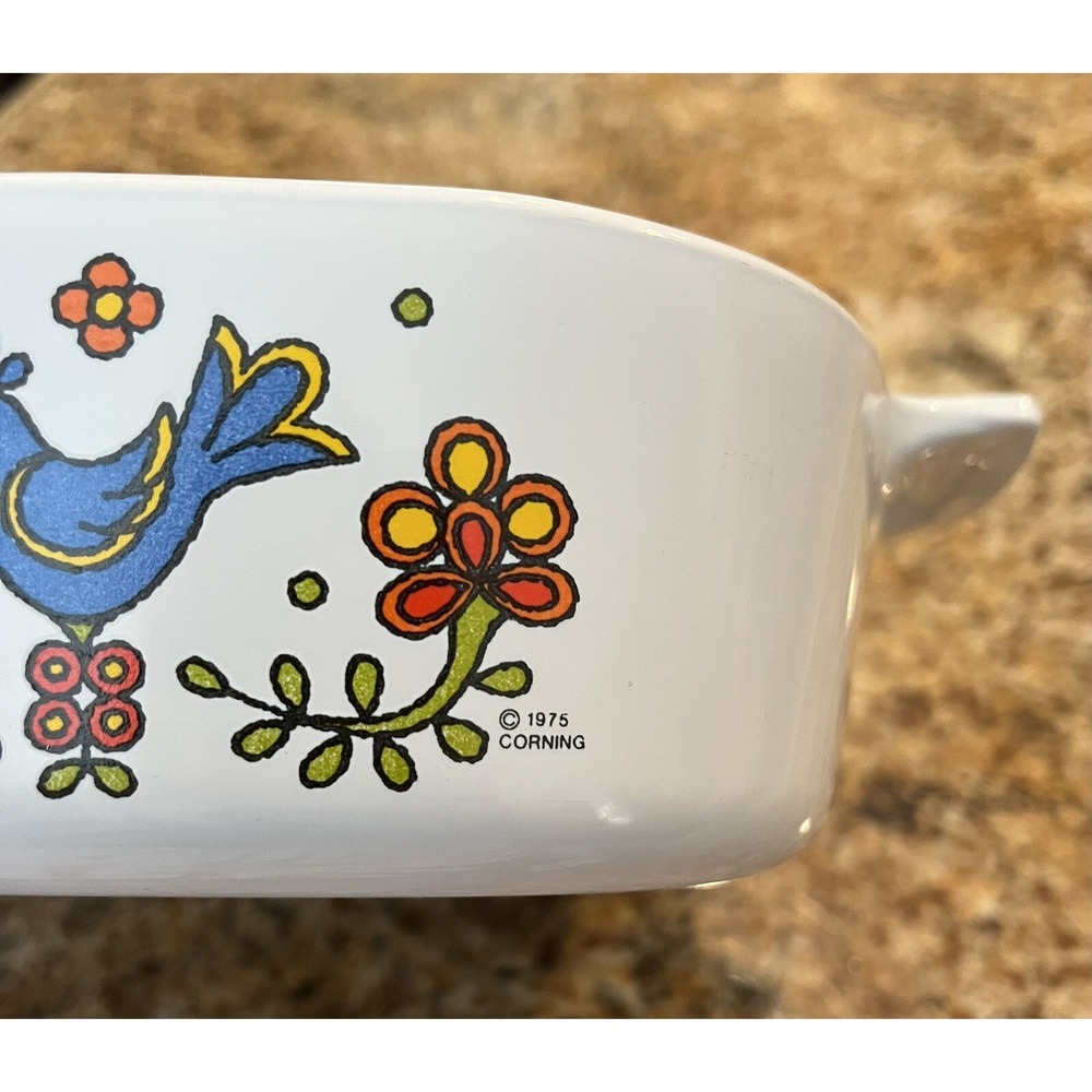 Corning Ware Country Festival Blue Bird Casserole 8x8. No Lid - Picture 3 of 5